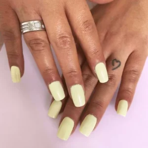 realisation eleve press on nails